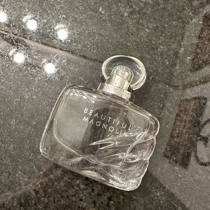 Beautiful Magnolia by Estée Lauder